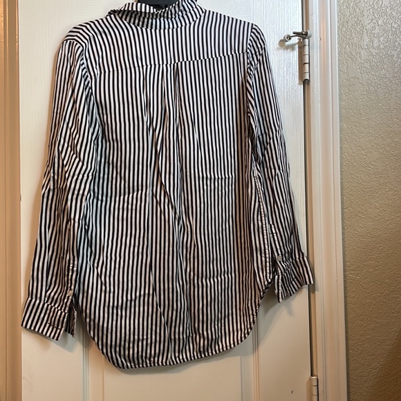 🟢 H&M Navy White Stripes Button Drown Dress Shirt Women 2 XS - Picture 6 of 6